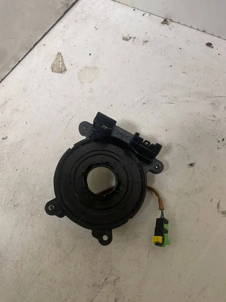 Chevrolet Captiva (2006 - 2011) 20794271 Контактное кольцо SRS — фото 1