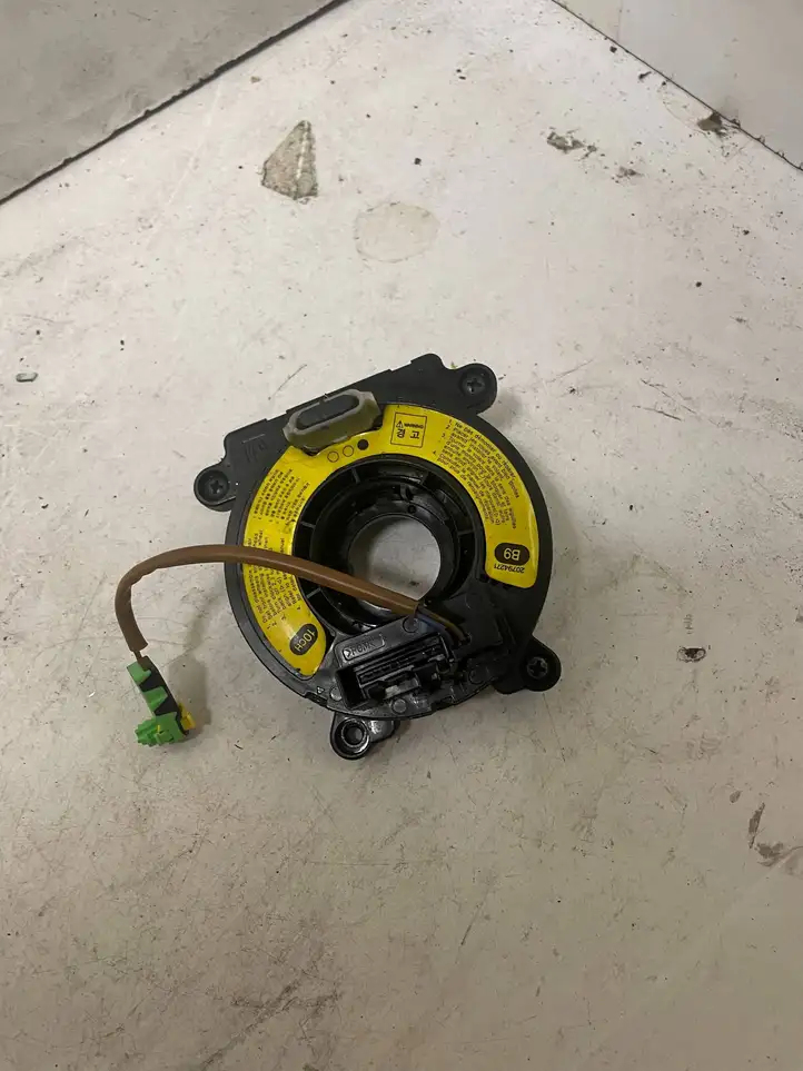 Chevrolet Captiva (2006 - 2011) 20794271 Контактное кольцо SRS — фото 2