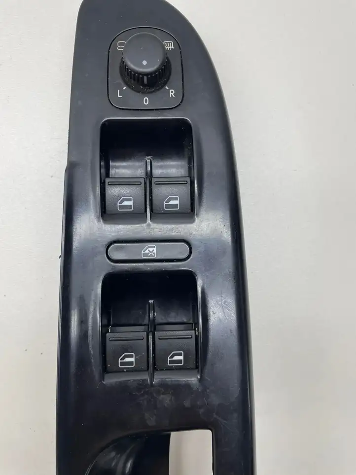 Volkswagen PASSAT B6 (2005 - 2010) 1K0959565 Блок кнопок стеклоподъемников — фото 6