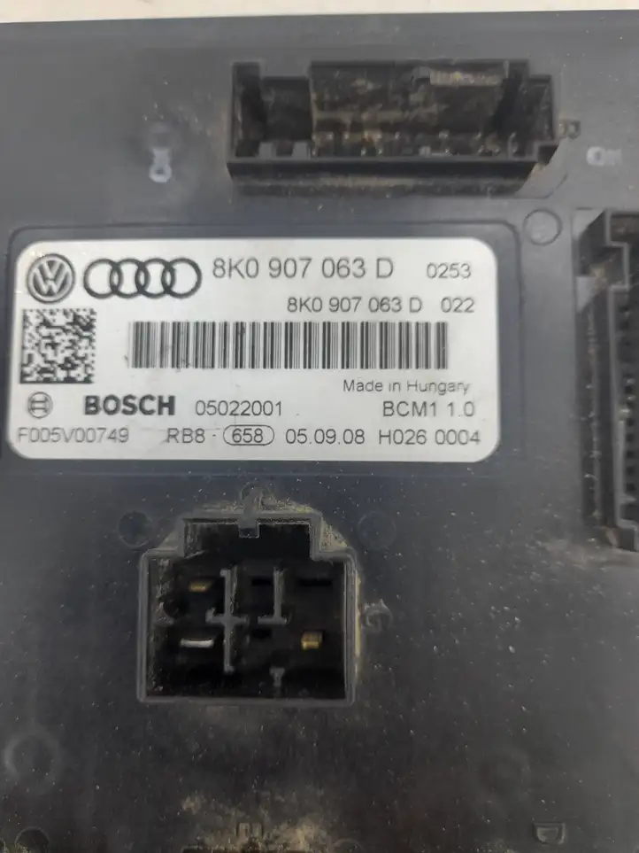 Audi A4 S4 B8 8K (2007 - 2011) 8K0907063D Модуль комфорта — фото 2