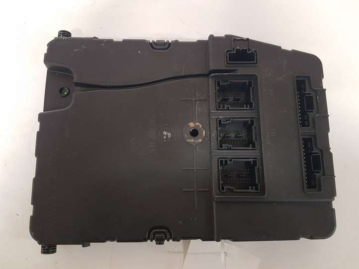 Renault Scenic II -  Grand scenic II (2006 - 2009)  8200780028 Mодуль kомфортa