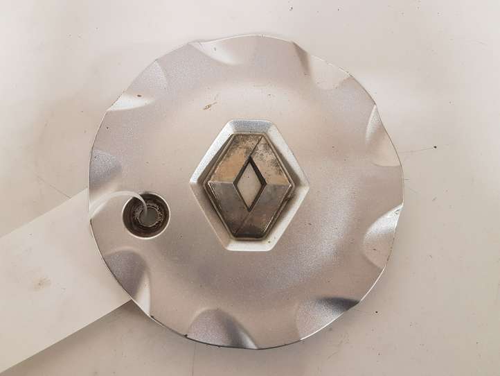 Renault Scenic II -  Grand scenic II (2006 - 2009)  8200412202 Заводская крышка (крышки) от центрального отверстия колеса