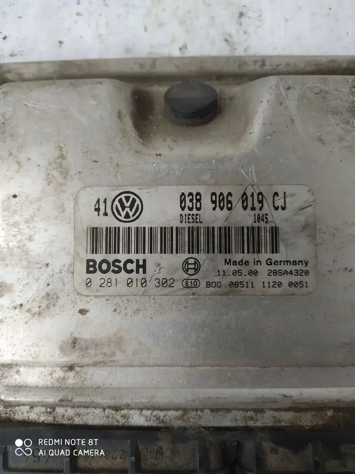 Volkswagen Bora (1998 - 2005) 038906019CJ Блок управления двигателем (ЭБУ) — фото 3