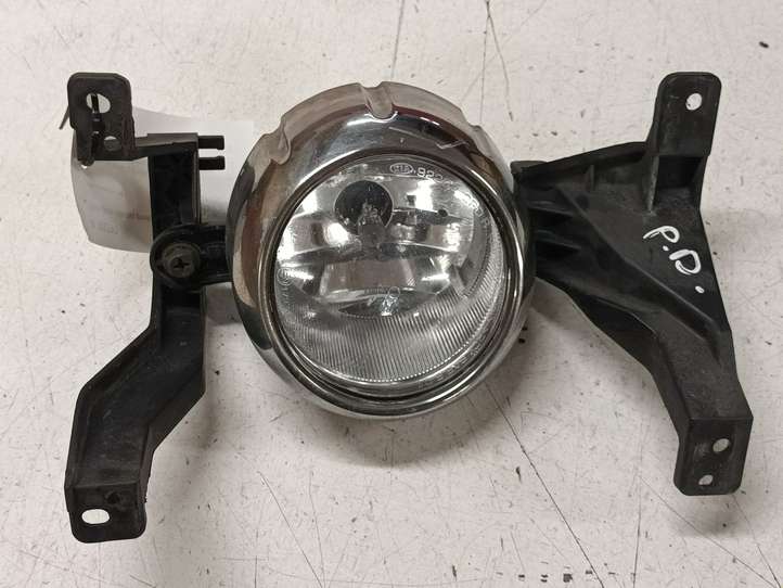 Kia Sorento (2009 - 2014)   Передняя противотуманная фара