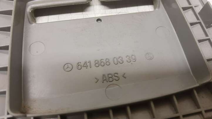 Mercedes-Benz Sprinter W901 W902 W903 W904 (1995 - 2007)  6418680339 Другая деталь салона