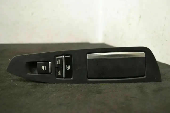 BMW 7 F01 (2008 - 2016) 9352183 Кнопка стеклоподъемников — фото 1
