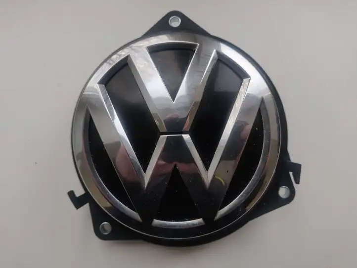 Volkswagen PASSAT B8 (2015 - ) 510827469 Ручка крышки багажника — фото 1