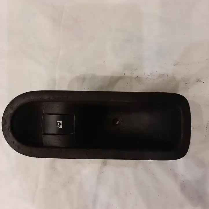 Renault Megane II (2002 - 2005) 156015540 Кнопка стеклоподъемников — фото 1