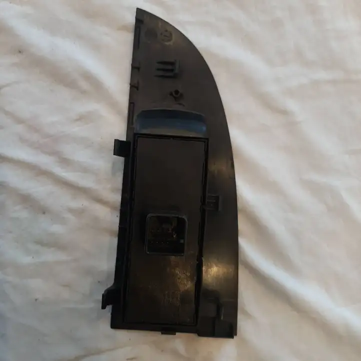 Seat Leon (1P) (2005 - 2012) 1K4959857B Кнопка стеклоподъемников — фото 4