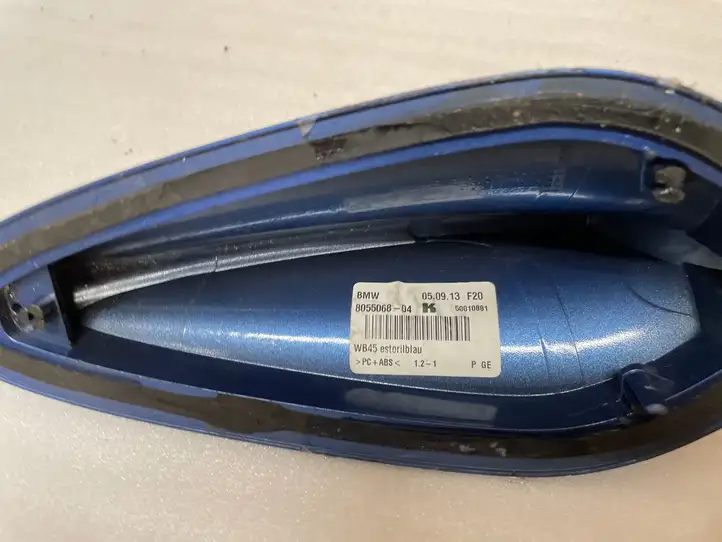 BMW 1 F20 F21 (2011 - 2019) 8055068 Крышка GPS-антенны — фото 2