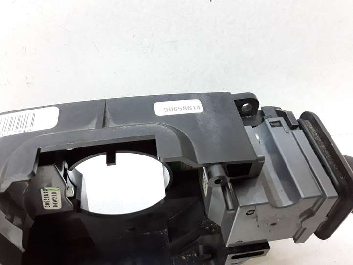 Volvo XC90 (2002 - 2006)  30658614 Комплект ручек