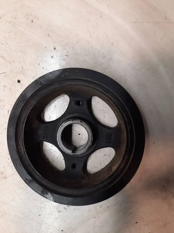 Toyota Avensis T250 (2006 - 2009) 134080R011 Шкив коленчатого вала — фото 2