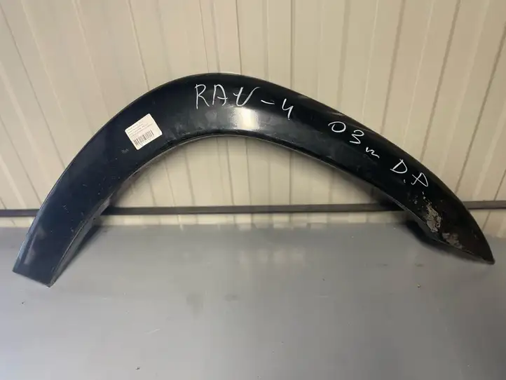 Toyota RAV 4 (XA20) (2000 - 2005) 7560142070 Накладка колесной арки — фото 1
