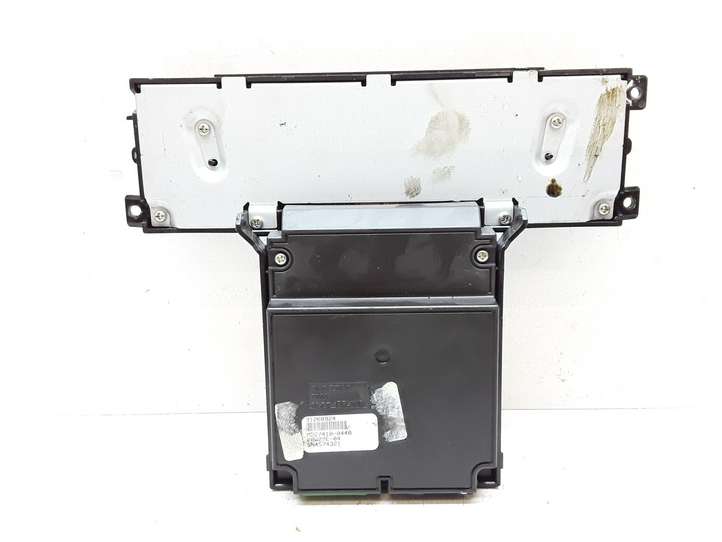 Volvo V70 (2007 - 2013)  31268924 Экран/ дисплей / маленький экран
