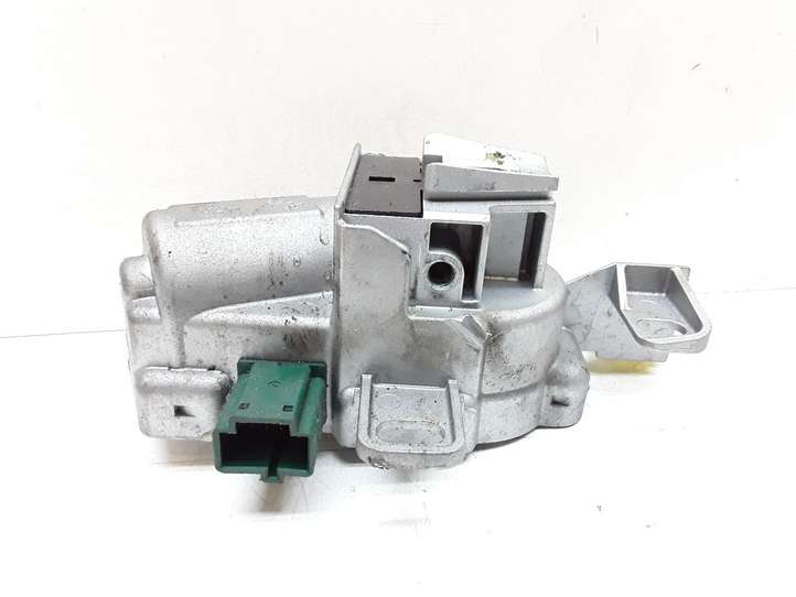 Volvo V70 (2007 - 2013)  P31202090 Замок руля