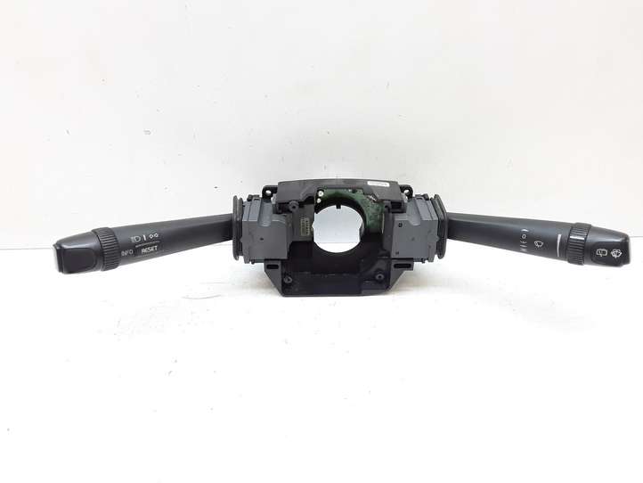 Volvo V70 (2000 - 2004)  30658656 Комплект ручек