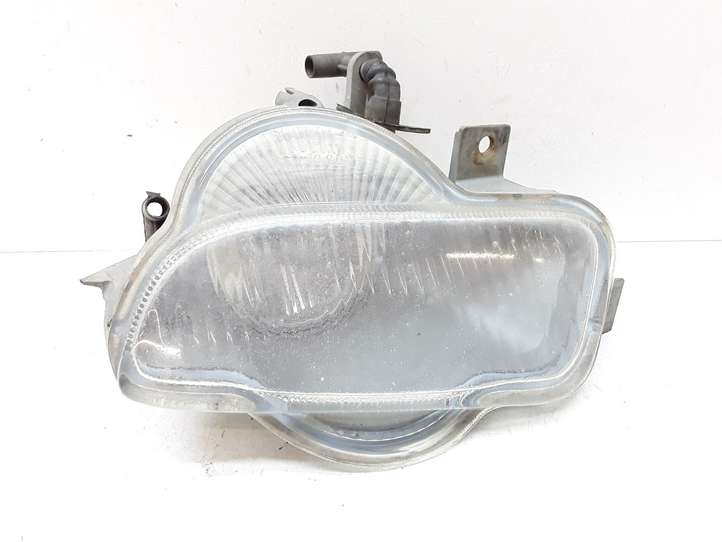 Volvo V70 (2000 - 2004)  8620228 Передняя противотуманная фара