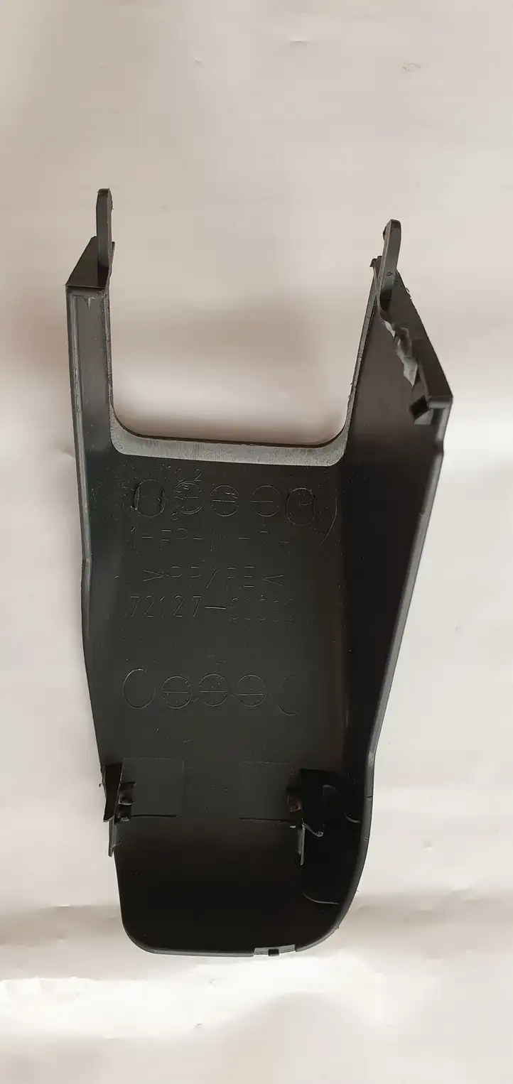 Toyota Land Cruiser (J120) (2002 - 2009) 7212760060 Прочие детали салона — фото 2