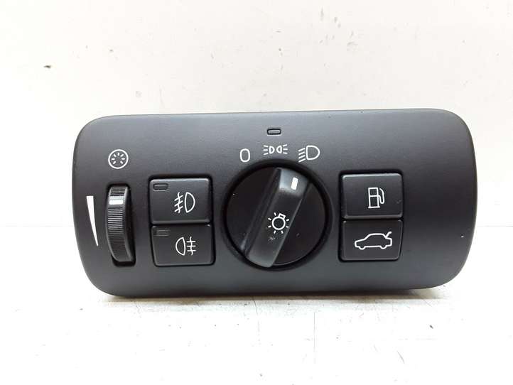 Volvo V70 (2007 - 2013)  30739414 Включатель фонарей
