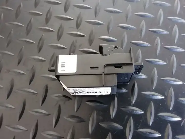 Honda Civic (2006 - 2011) 35760SMGE022M1 Блок кнопок стеклоподъемников — фото 5