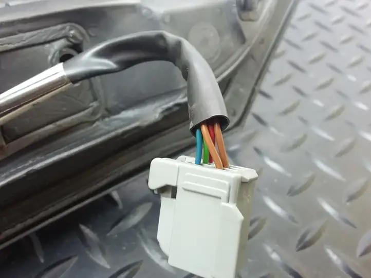 Ford Focus (2005 - 2008) 212836289 Боковое зеркало с электроприводом — фото 3