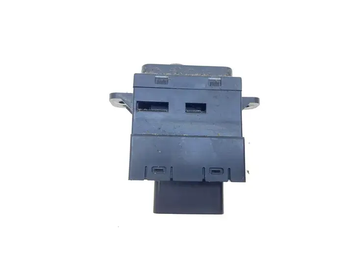 Subaru Legacy (2003 - 2009) 83245AG06AJC Включатель обогрева — фото 2