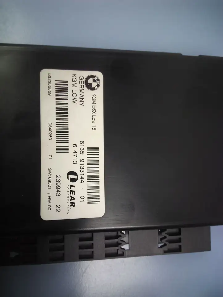 BMW 5 E60 E61 (2004 - 2010) 61359133144 Модуль комфорта — фото 4