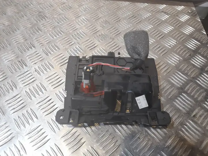 Audi A5 8T 8F (2011 - 2016) 8K0857951C Передняя пепельница — фото 3