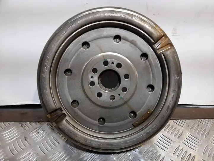 Audi A3/S3 8V (2012 - 2016) 06K105266 Маховик двигателя — фото 3