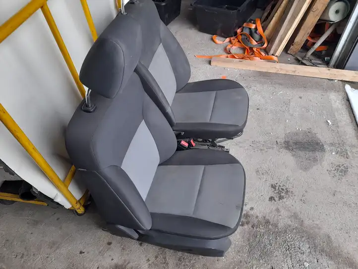 Ford Fiesta (2013 - 2017) Комплект салона — фото 2