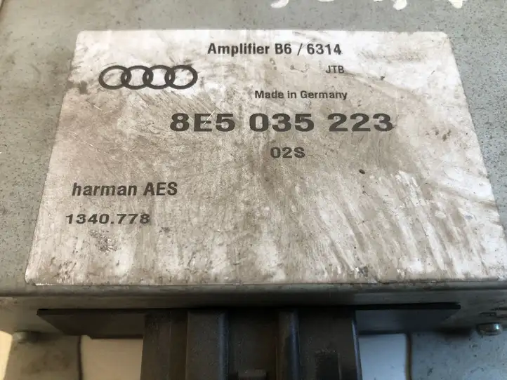 Audi A4 S4 B7 8E 8H (2004 - 2009) 8E5035223 Усилитель звука — фото 3