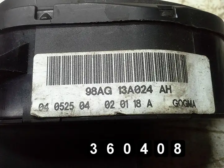 Ford Focus (1998 - 2004) 98AG 13A024AH Другие включатели / ручки/ переключатели — фото 1