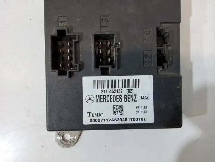Mercedes-Benz CLS C219 (2003 - 2011) 2115452132 Модуль комфорта — фото 2