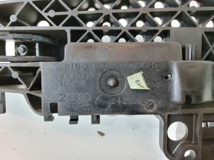 Audi A4 S4 B8 8K (2007 - 2011) Наружная ручка двери — фото 3
