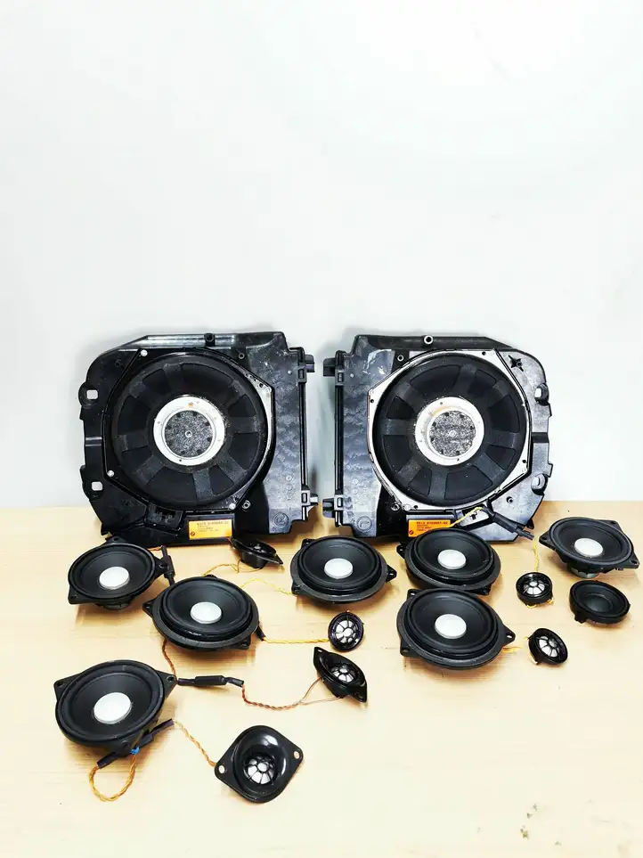 BMW 5 F10 F11 (2009 - 2016) 9169688 Комплект аудиосистемы — фото 1
