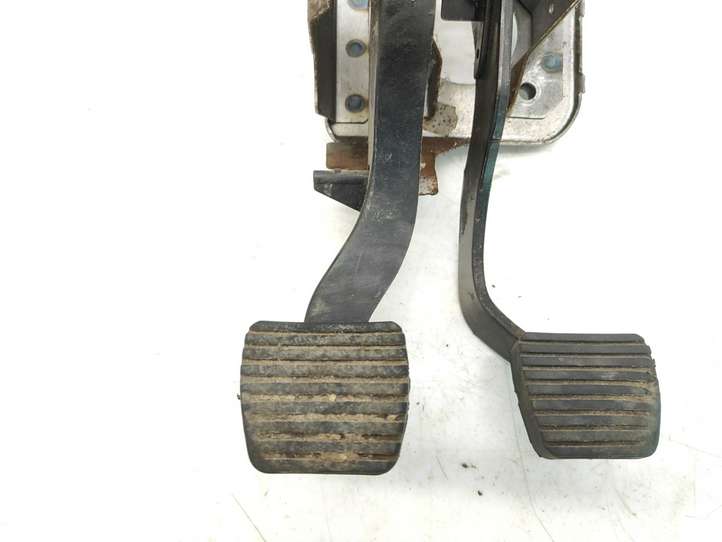 Peugeot 206 (1998 - 2012)  726431405 Педаль
