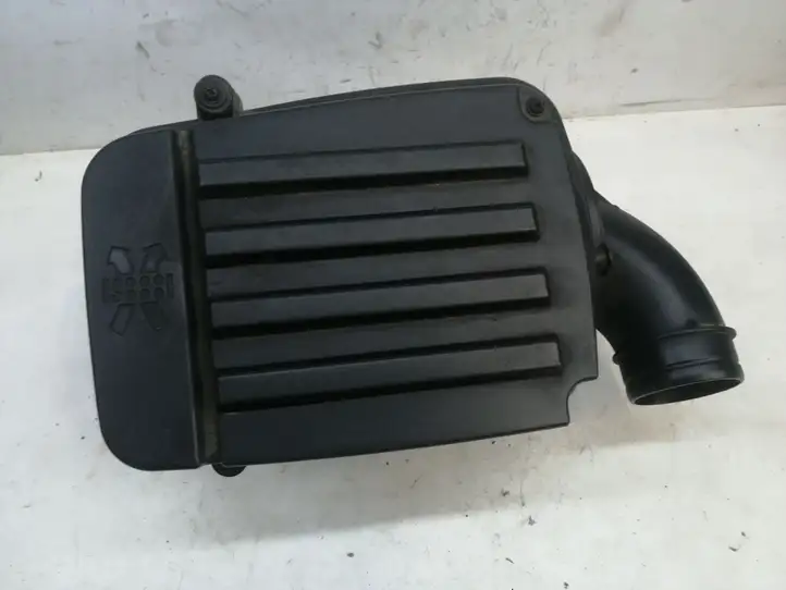 Audi A3/S3 8P (2004 - 2008) 1F0129607 Корпус воздушного фильтра — фото 1