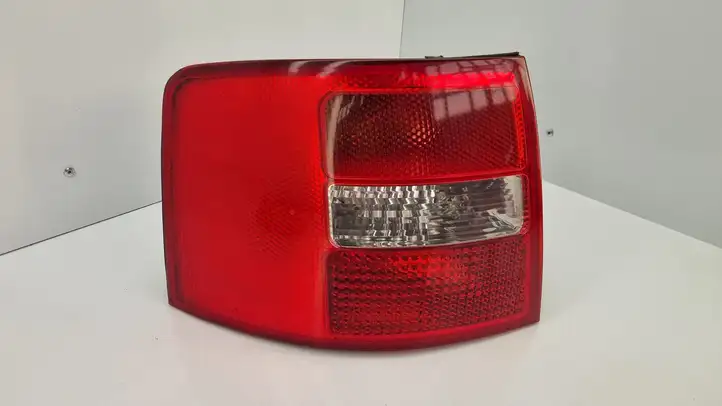 Audi A6 S6 C5 4B (2001 - 2004) 4B9945095F Задний фонарь в кузове — фото 5