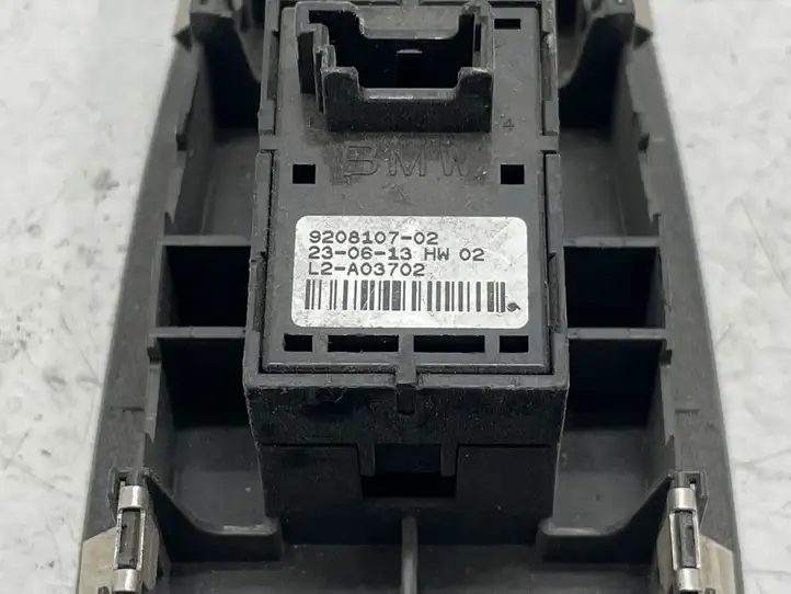 BMW 1 F20 F21 (2011 - 2019) 9208107 Блок кнопок стеклоподъемников — фото 3