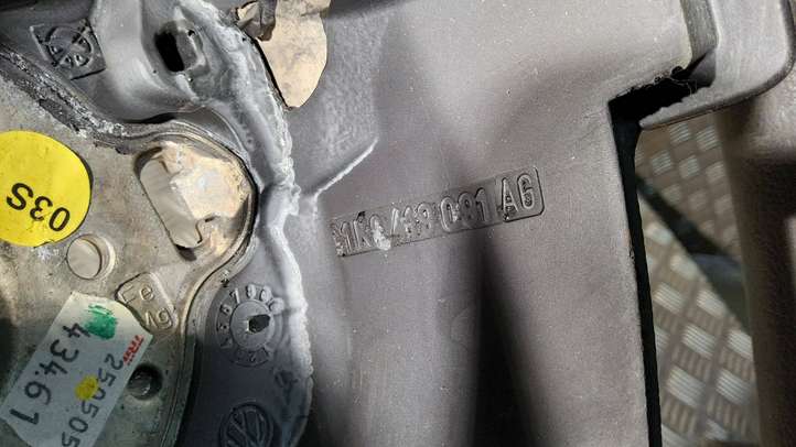 Volkswagen Golf V (2003 - 2009)  1K0419091AG Руль