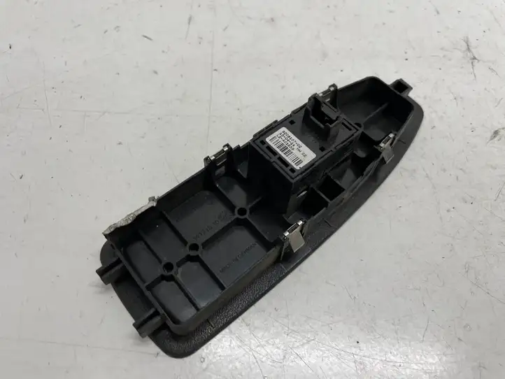 BMW 1 F20 F21 (2011 - 2019) 9208107 Блок кнопок стеклоподъемников — фото 2