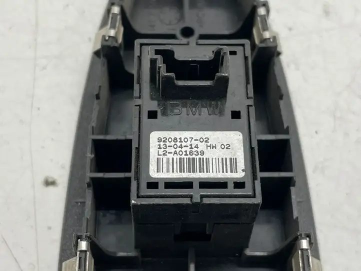 BMW 1 F20 F21 (2011 - 2019) 9208107 Блок кнопок стеклоподъемников — фото 3