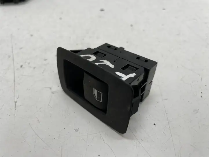BMW 1 F20 F21 (2011 - 2019) 9208106 Блок кнопок стеклоподъемников — фото 1