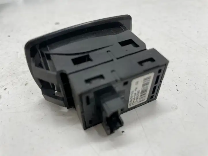 BMW 1 F20 F21 (2011 - 2019) 9208106 Блок кнопок стеклоподъемников — фото 2