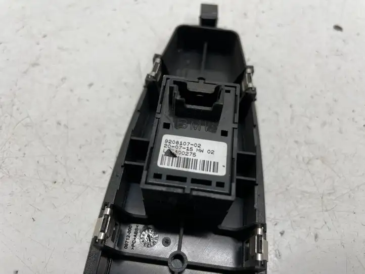 BMW 3 F30 F35 F31 (2012 - 2018) 9208107 Блок кнопок стеклоподъемников — фото 3