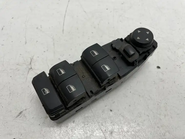 BMW 3 F30 F35 F31 (2012 - 2018) 9238241 Блок кнопок стеклоподъемников — фото 1