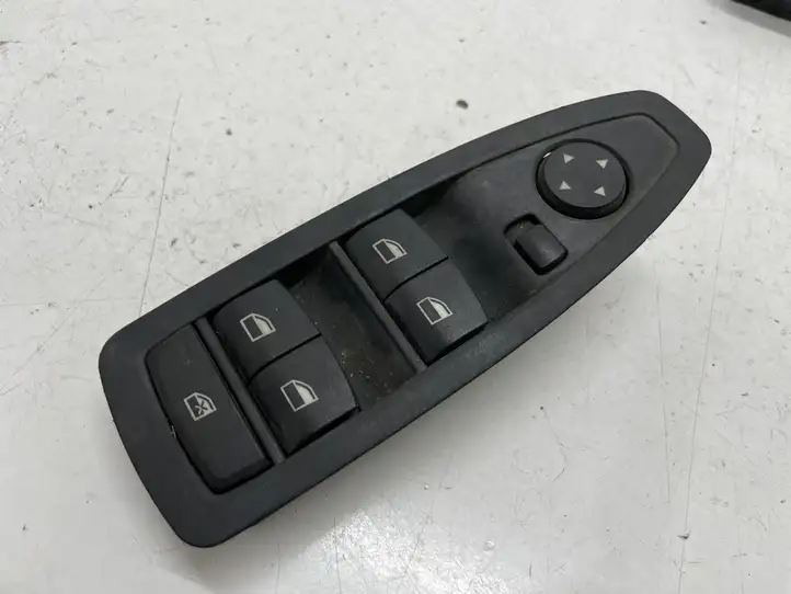 BMW 3 F30 F35 F31 (2012 - 2018) 9208110 Блок кнопок стеклоподъемников — фото 1