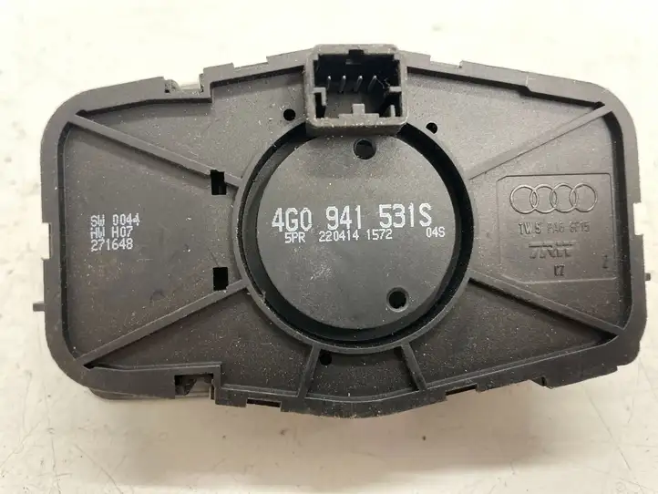 Audi A6 C7 (2011 - 2014) 4G0941531S Включатель фонарей — фото 3