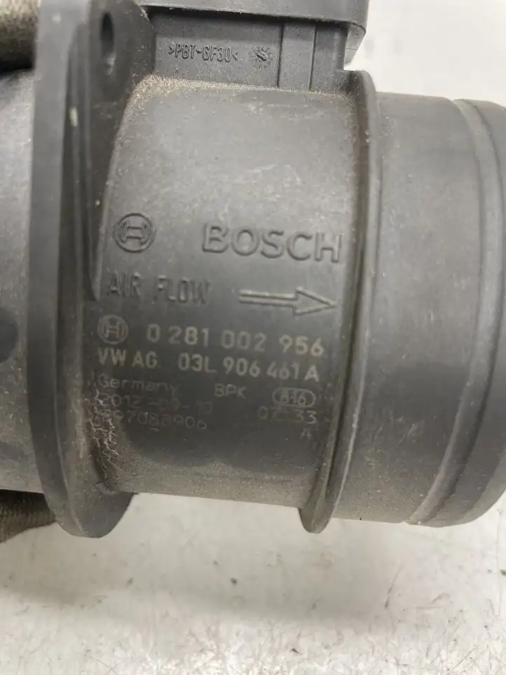 Volkswagen PASSAT B7 (2011 - 2014) 0281002956 Датчик массового расхода воздуха — фото 3