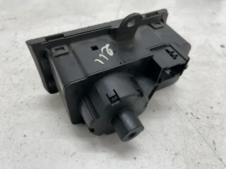 Mercedes-Benz E W211 (2002 - 2009) 2115450404 Включатель фонарей — фото 2